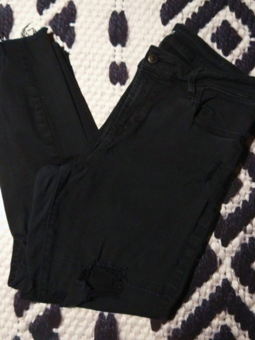 Old Navy Rockstar Black Distressed Jeans